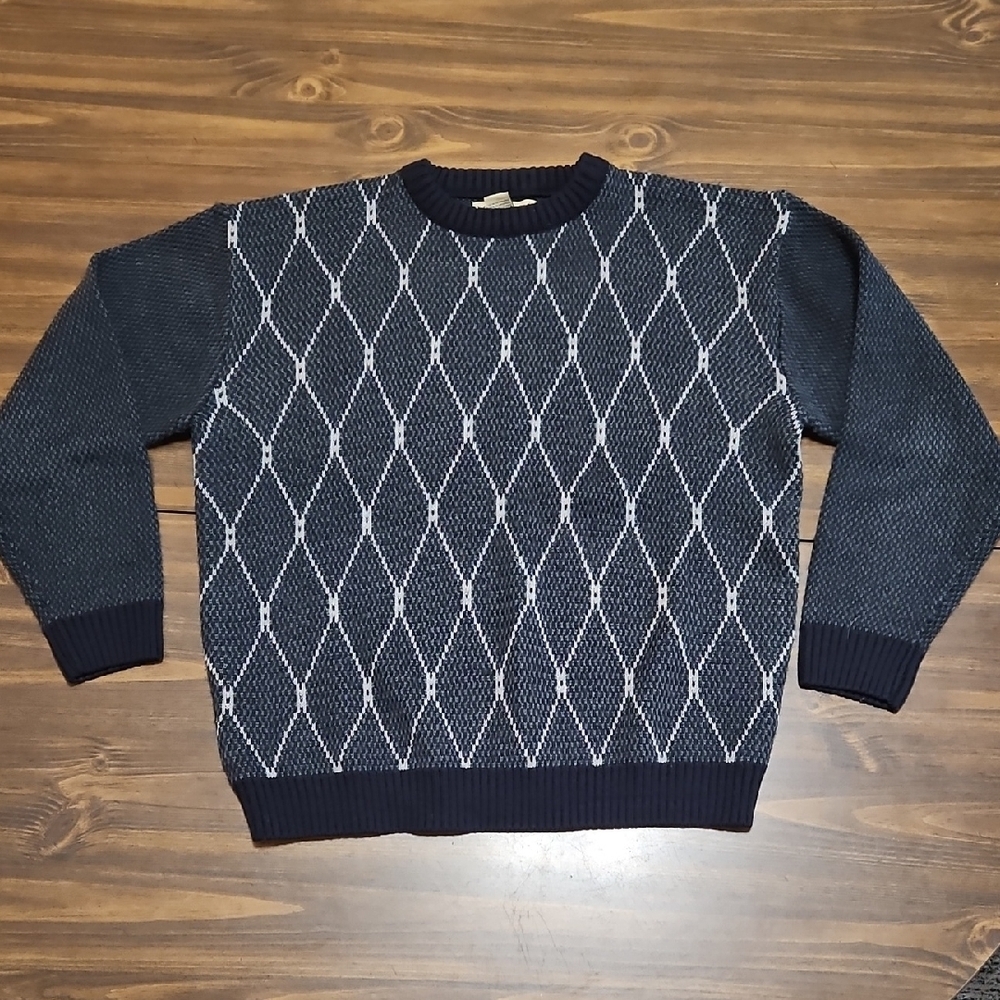 Vintage Diamond Pattern Sweater - Picture 3 of 12